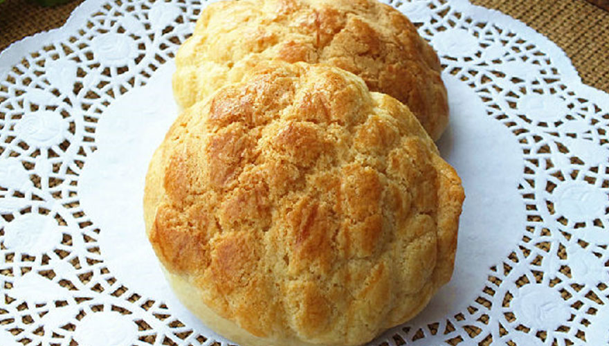 酥皮菠萝包 酥皮菠萝包